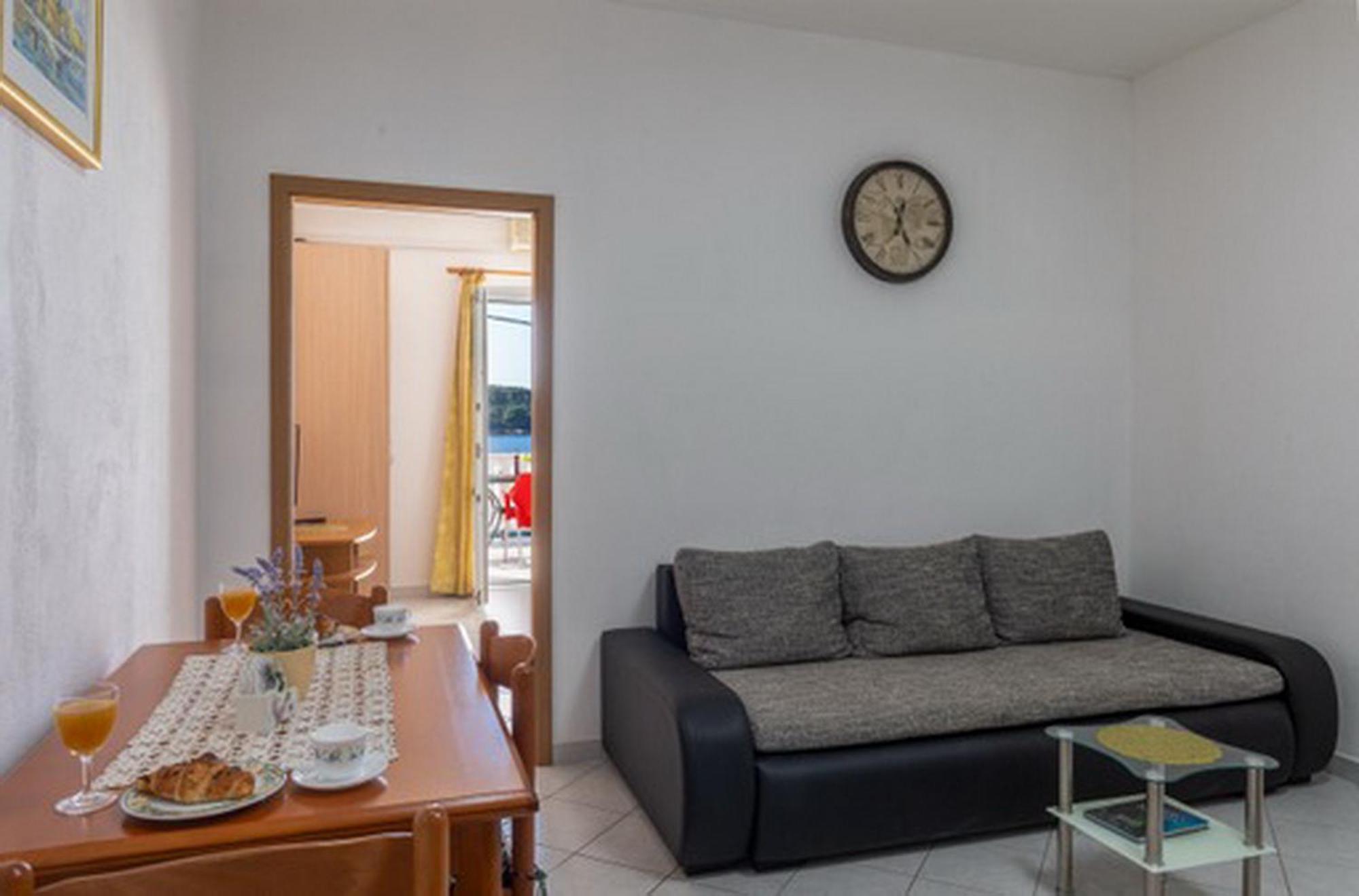 House Rasica Apartment Molunat Ngoại thất bức ảnh